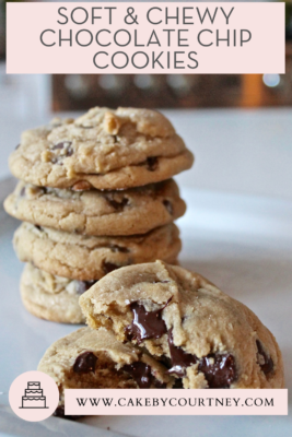 Learn how to make chocolate chip cookies with this easy recipe! www.cakebycourtney.com
