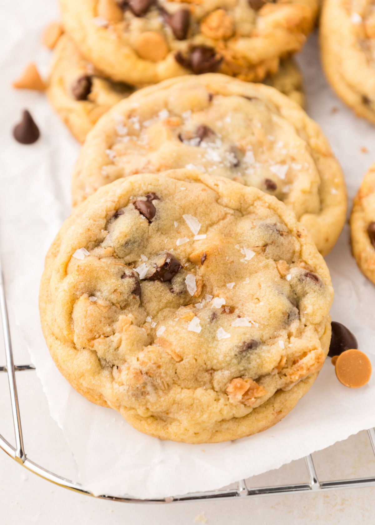 two cookies stacked on each other.