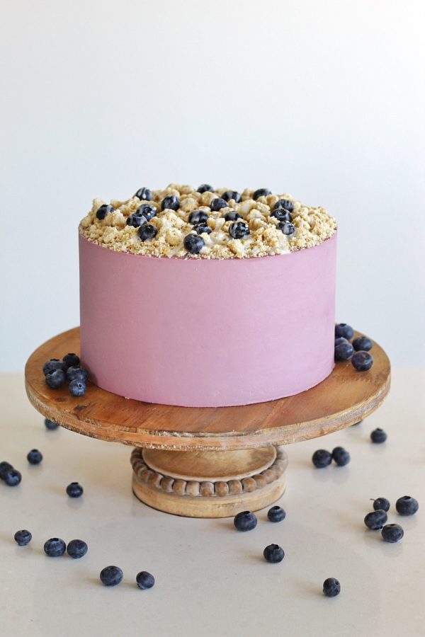 Blueberry Streusel Muffin Cake #cakebycourtney #cake #blueberrycake #muffincake #muffin #blueberrymuffins