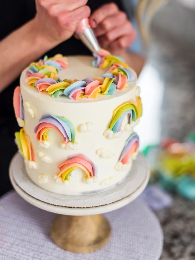 Buttercream Rainbow Tutorial - Cake By Courtney