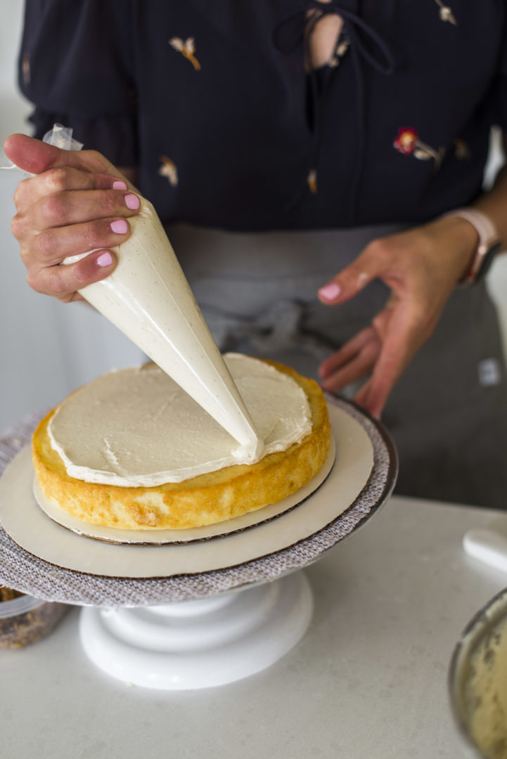 How to frost a layer cake