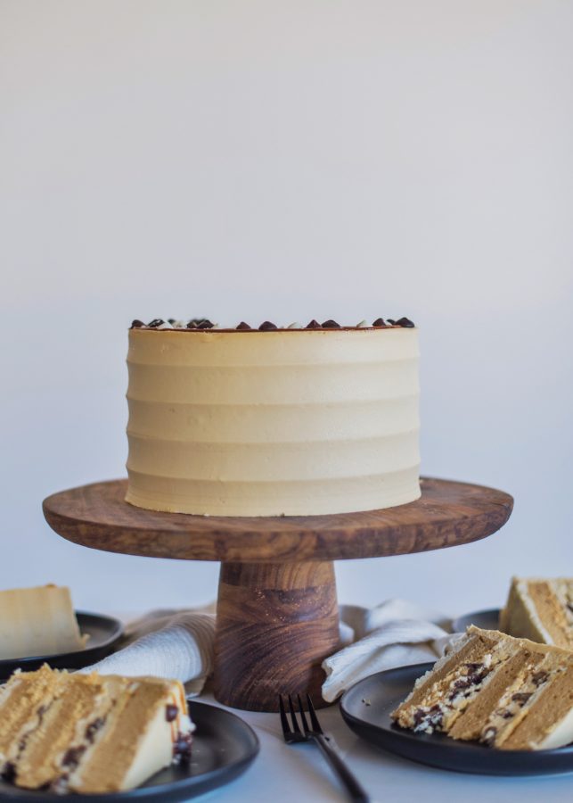 Triple Chocolate Pecan Pie Cake #cakebycourtney #triplechocolatepecanpiecake #pecanpiecake #piecake #caramelcake #thanksgivingcake