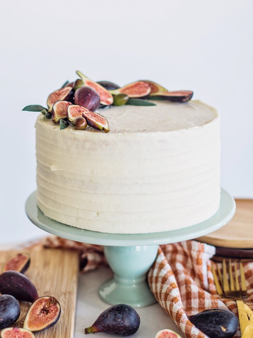 10 Cakes Perfect for the Holidays: So many cakes! So little time! Have you decided which flavor (or flavors) you'll be making for your holiday party? To help you decide, I've narrowed it down to 10 cakes perfect for the holidays that will wow the crowds and bring joy to your table! #cakebycourtney #christmascakes #christmas #easychristmascakes