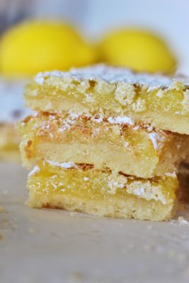 The most delicious lemon bars: #cakebycourtney #lemonbars #besteverlemonbars #lemon #dessert #lemonbardessert #lemonbarrecipe