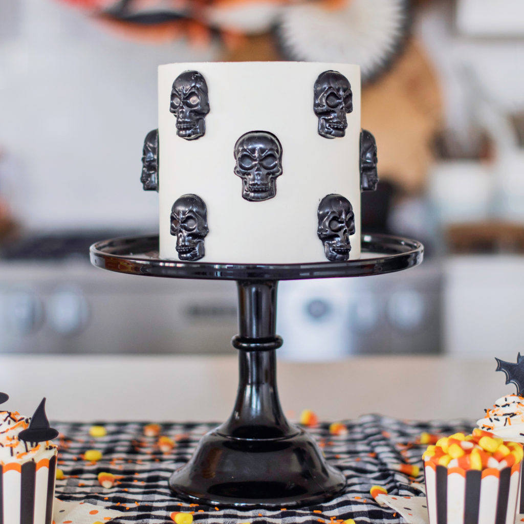 3 Fun and Easy Halloween Cakes #halloweencakes #easyhalloweencakes #halloweendessert #halloweentreats #halloweencakeideas #halloweenideas #candycorncake #skullcake #ghostcake #cakebycourtney