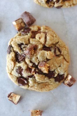 Make the Best Snickers Cookies