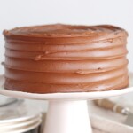 step-by-step guide on how to make the best chocolate buttercream frosting. www.cakebycourtney.com