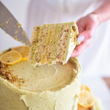 delicious lemon pistachio cake recipe. www.cakebycourtney.com