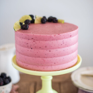 best blackberry cake recipe. www.cakebycourtney.com