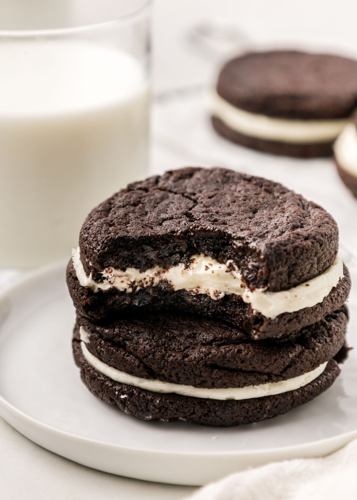 Homemade Oreo Cookies